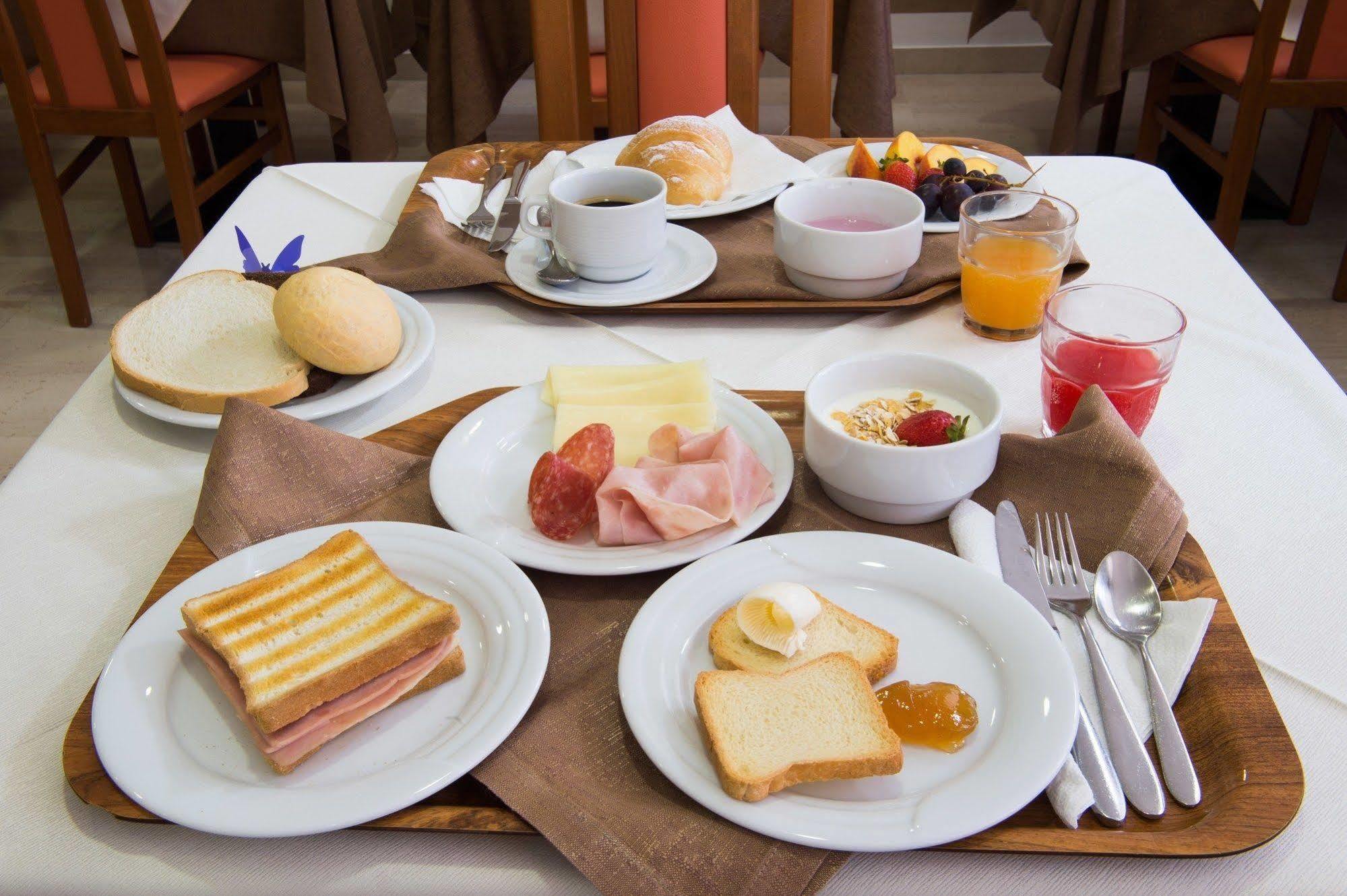 Hotel Venezuela Lido di Jesolo Buitenkant foto